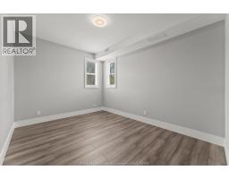 1565 GLADSTONE AVENUE - 16