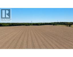 226 Norfolk County Road 28 - 9