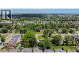 1242 Reaume ROAD - 43