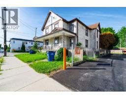 262-264 QUEEN STREET - 2