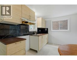 521 BROCK STREET - 10