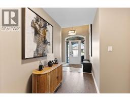 255 MAXWELL CRESCENT - 3