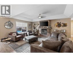 255 MAXWELL CRESCENT - 6