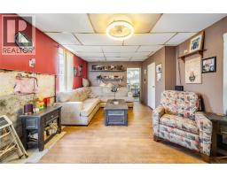 13 HALL STREET North - 19