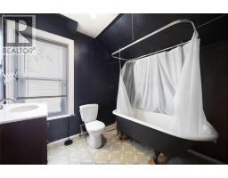 13 HALL STREET North - 30