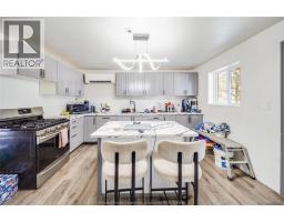 13 HALL STREET North - 6