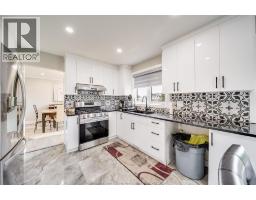 2405 ROXBOROUGH BOULEVARD - 15