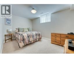 2243 Gatwick AVENUE - 35
