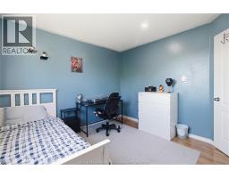 936 NORTH TALBOT ROAD - 18