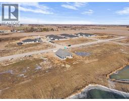 53 GRAF STREET - 26