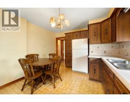 1639 LANGLOIS AVENUE - 15
