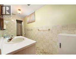1639 LANGLOIS AVENUE - 26