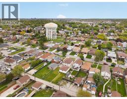 1639 LANGLOIS AVENUE - 40