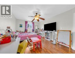 1039 SILVERDALE - 26