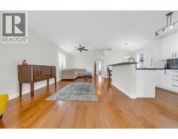 1039 SILVERDALE - 9