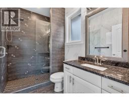 3945 ZANZIBAR CRESCENT - 21
