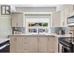 149 HALL STREET North - 20