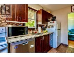 3775 MYRTLE - 10