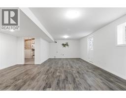 1157 ASPEN RIDGE CRESCENT - 24