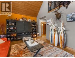 19037 LAKESIDE DRIVE - 24