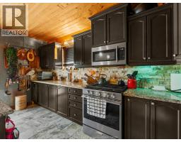 19037 LAKESIDE DRIVE - 30