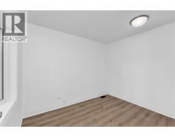 578 BROCK STREET - 14