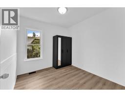 578 BROCK STREET - 16