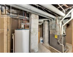 578 BROCK STREET - 25