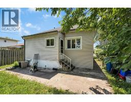 578 BROCK STREET - 31