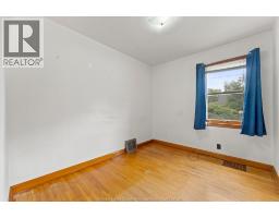 1226 SURREY DRIVE - 12