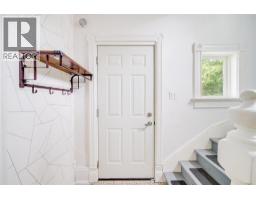 31 ADELAIDE STREET N. - 2