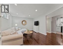 1095 LAKEVIEW - 15