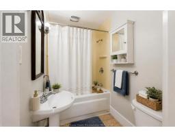 1054 Josephine - 16