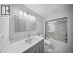 2271 LOUIS AVENUE - 17