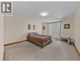 89 Peter AVENUE - 16