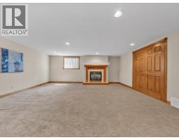 89 Peter AVENUE - 19