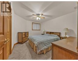 89 Peter AVENUE - 24