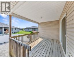 89 Peter AVENUE - 33