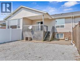 89 Peter AVENUE - 37