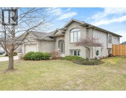 831 LAWNDALE - 2