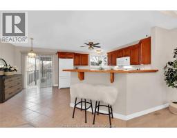 831 LAWNDALE - 8