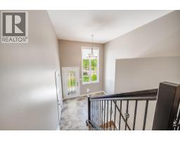 11916 BOULDER CRES. - 3