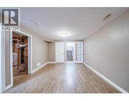11916 BOULDER CRES. - 33