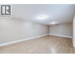 11916 BOULDER CRES. - 34