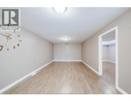 11916 BOULDER CRES. - 35