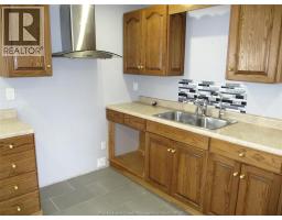 1495 Clover Ave - 25
