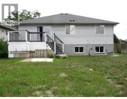 1495 Clover Ave - 30