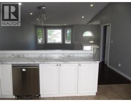 1495 Clover Ave - 8