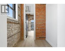 247 BROCK STREET UnitNo. 301 - 10