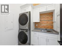 247 BROCK STREET UnitNo. 301 - 23